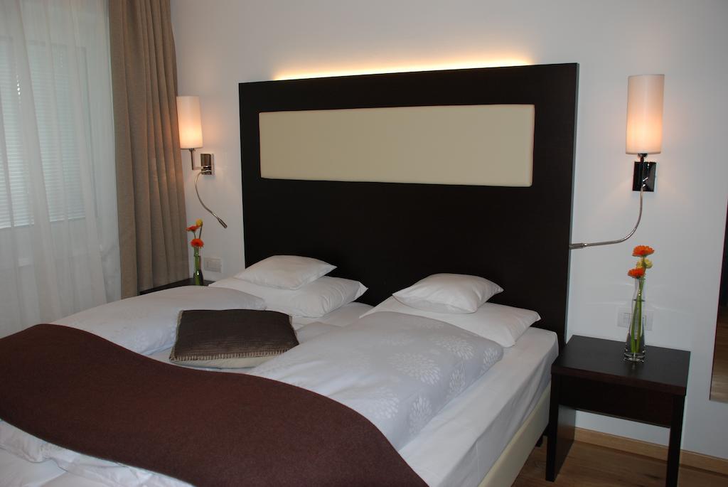 Aparthotel Pichler Colle Isarco Quarto foto
